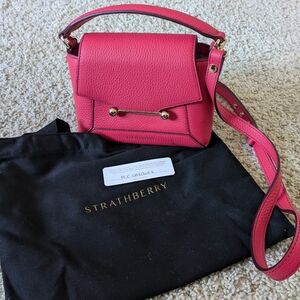 NWOT Strathberry Mosaic Nano - Raspberry with Burgundy Stitch